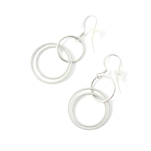 Circle Chain Double Rings Bracelet - Shiny Rhodium - Image 2