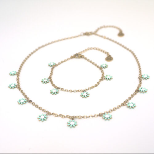 Anartxy Enamel Daisy Chain Necklace - Blue / Gold - Image 2