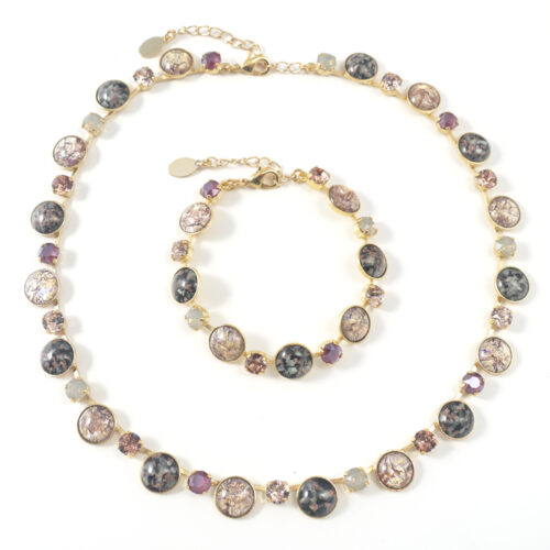 Bohemia Necklace 01 – Colour 08 (Mauve) / Gold - Image 3